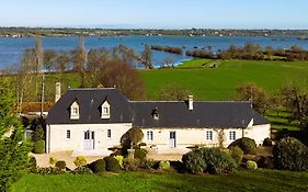 Le domaine des Roseraies