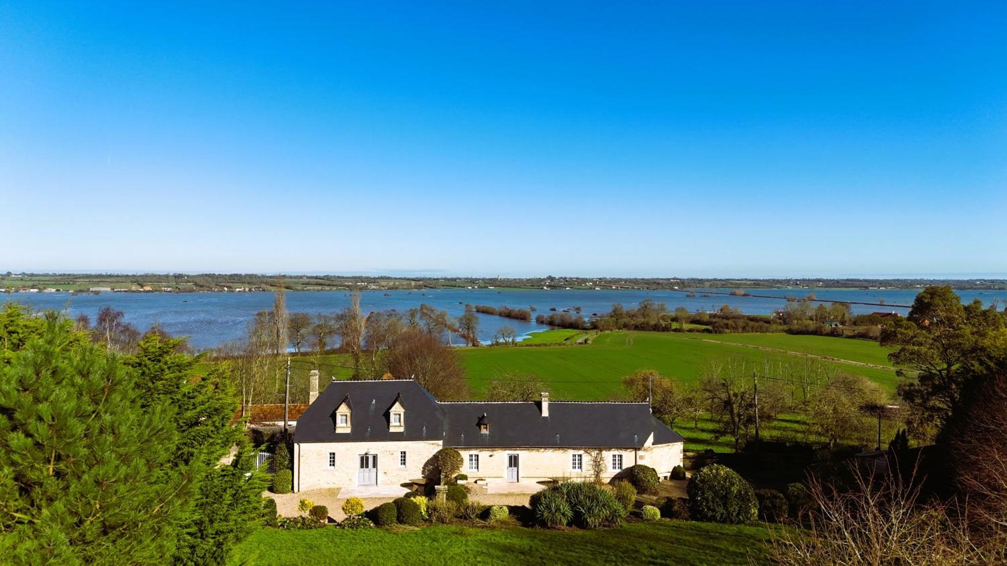 Le domaine des Roseraies Monfréville Extérieur photo